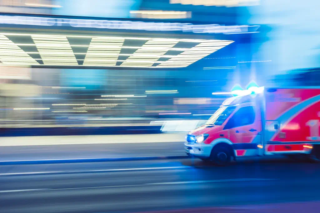 Terveydenhuollon kuljetussovelluksen tuotantoonvienti